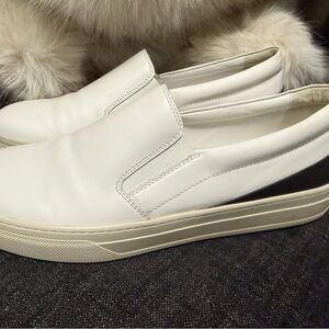 Tod's White Leather Slip-On Sneakers with Black Heel Accent